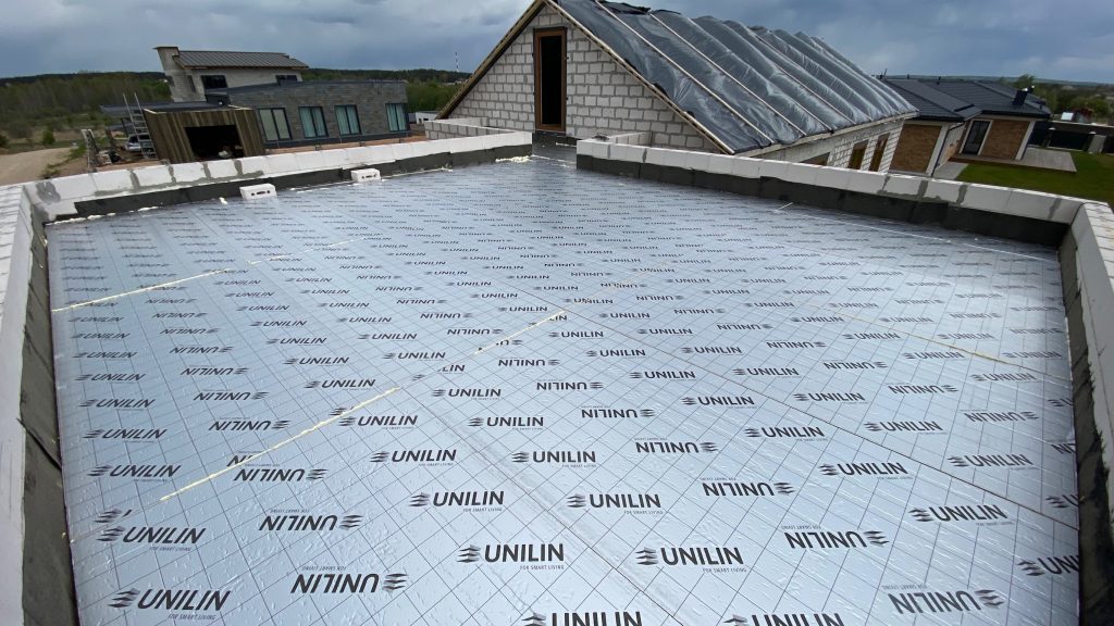 SARL de couverture isolation